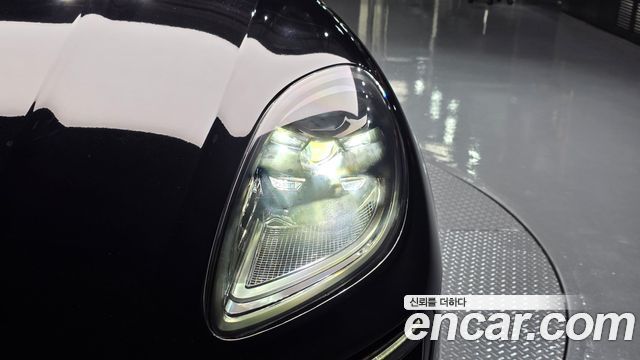 Porsche Macan 2014 — photo 8