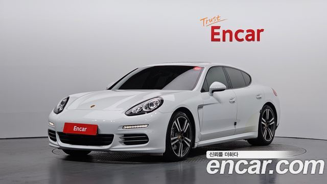 Porsche Panamera 2014 — photo 1