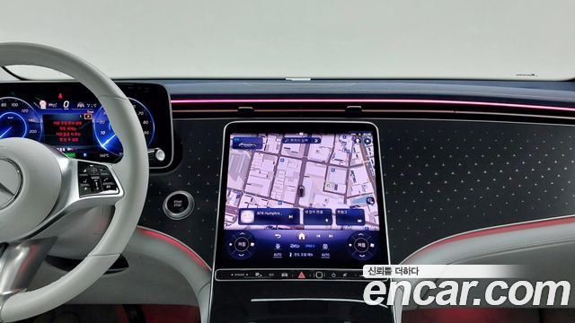 Mercedes-Benz EQE 2026 — photo 16
