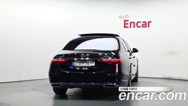 Mercedes-Benz S-Class 2023 — photo 4