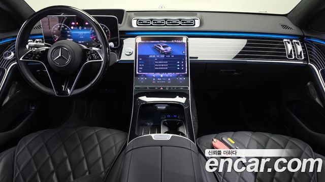 Mercedes-Benz S-Class 2023 — photo 10