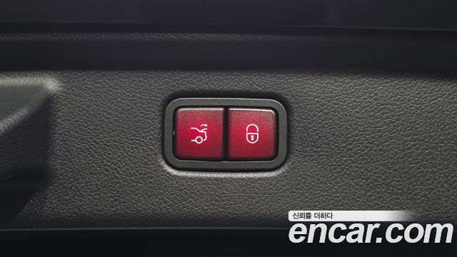Mercedes-Benz S-Class 2023 — photo 26