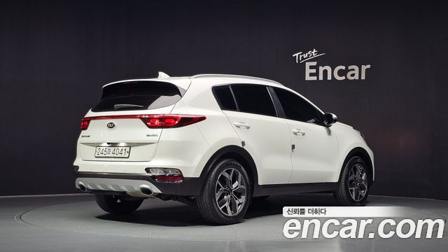 Kia Sportage 2019 — photo 2