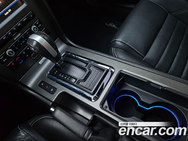 Ford Mustang 2014 — photo 9