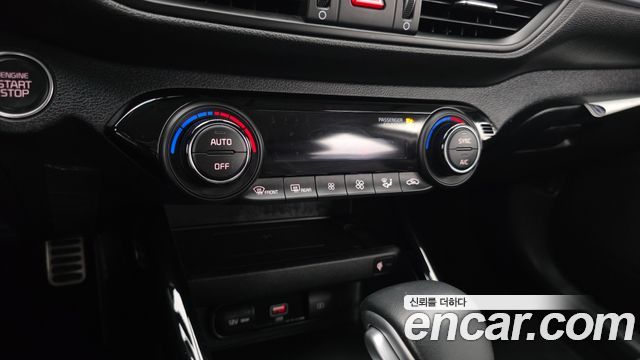 Kia K3 2023 — photo 24