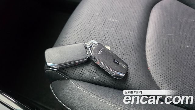 Kia K3 2023 — photo 26