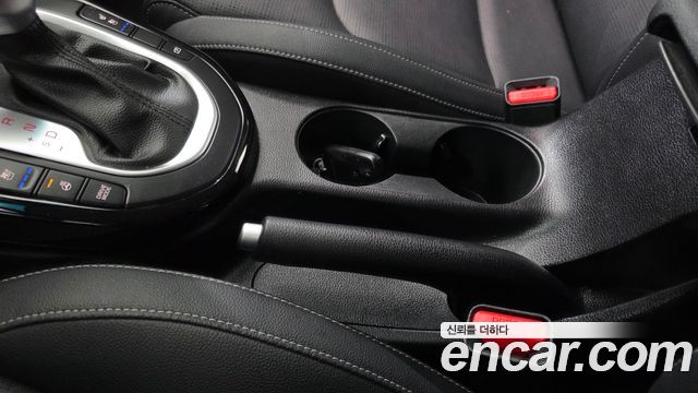 Kia K3 2023 — photo 27
