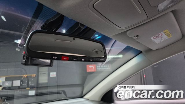 Kia K3 2023 — photo 32