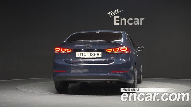 Hyundai AVANTE 2016 — photo 4