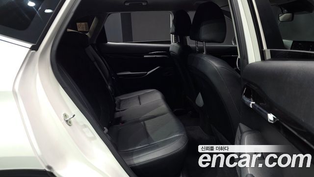 Kia Seltos 2023 — photo 17
