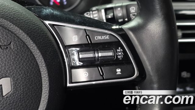 Kia Seltos 2023 — photo 21