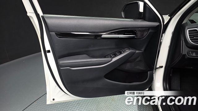 Kia Seltos 2023 — photo 14