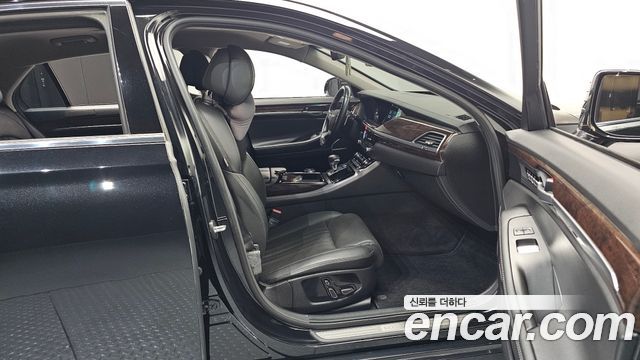 Genesis EQ900 2016 — photo 11