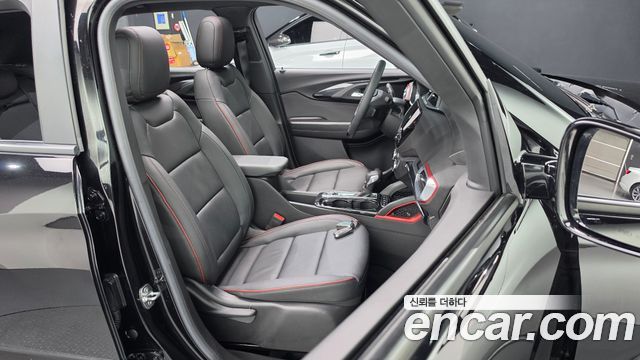 Chevrolet Korea Trailblazer 2023 — photo 17