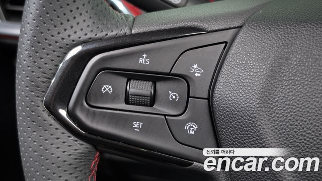 Chevrolet Korea Trailblazer 2023 — photo 20