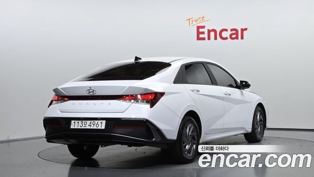 Hyundai AVANTE 2024 — photo 2