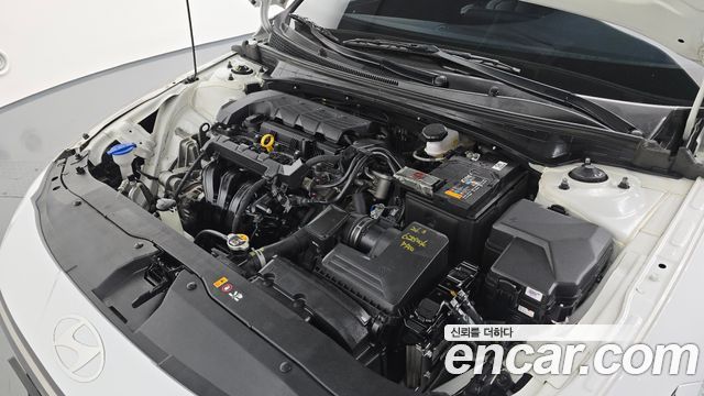 Hyundai AVANTE 2024 — photo 6
