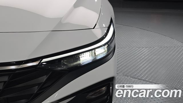 Hyundai AVANTE 2024 — photo 8