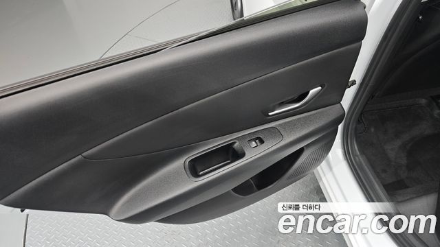 Hyundai AVANTE 2024 — photo 15