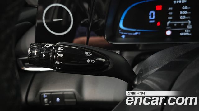 Hyundai AVANTE 2024 — photo 28
