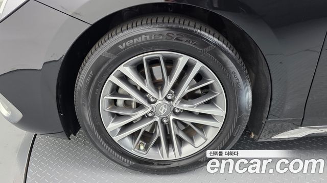 Hyundai Grandeur 2017 — photo 5