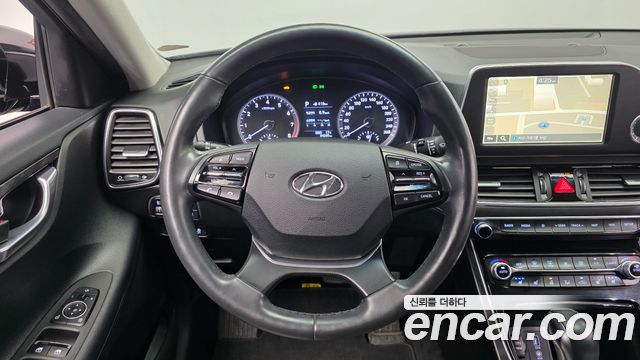 Hyundai Grandeur 2017 — photo 19