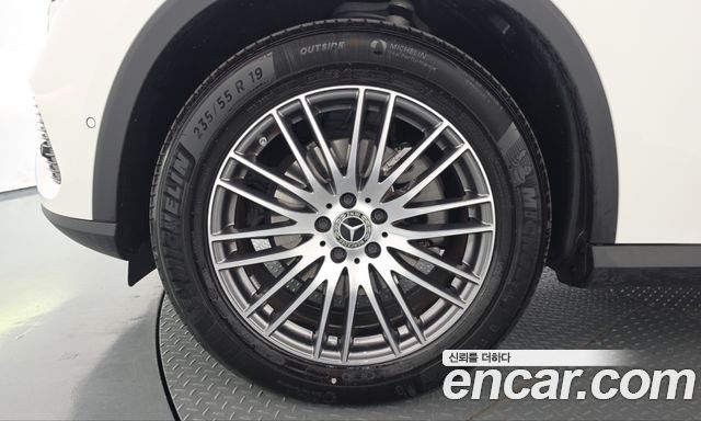 Mercedes-Benz GLC-Class 2026 — photo 5