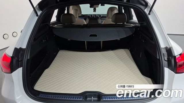 Mercedes-Benz GLC-Class 2026 — photo 23