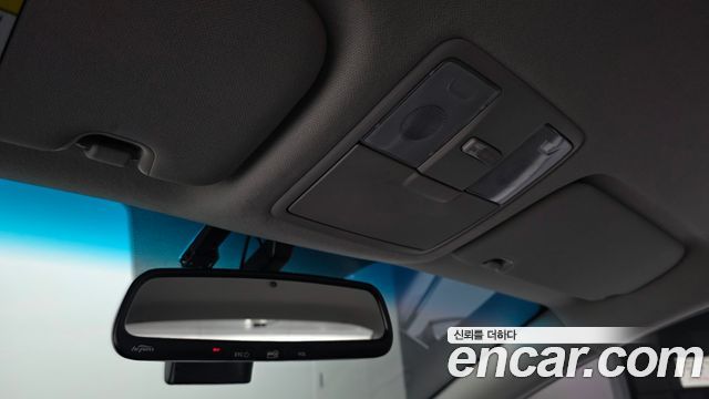 Kia K3 2015 — photo 17