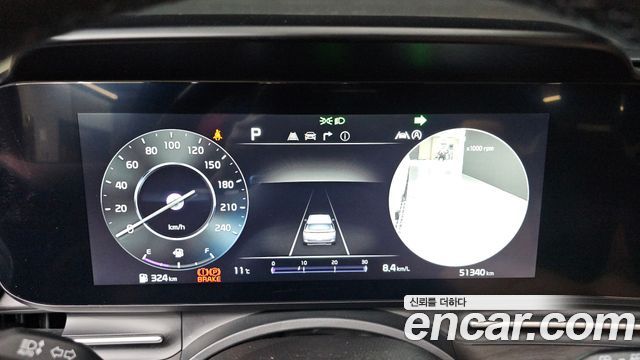 Kia Canival 2023 — photo 11
