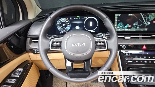 Kia Canival 2023 — photo 19
