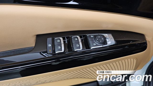 Kia Canival 2023 — photo 27