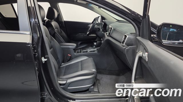 Kia Sportage 2016 — photo 11