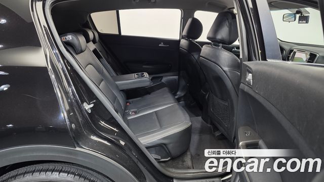 Kia Sportage 2016 — photo 12
