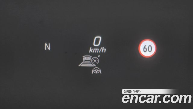 Mercedes-Benz E-Class 2022 — photo 18