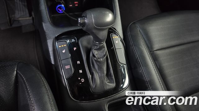 Kia K3 2017 — photo 12