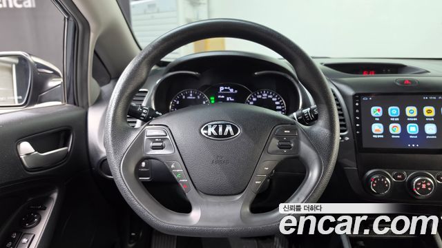 Kia K3 2017 — photo 19