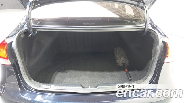 Kia K3 2017 — photo 26