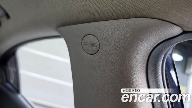 Kia K3 2017 — photo 27