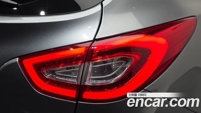 Hyundai Tucson 2015 — photo 9