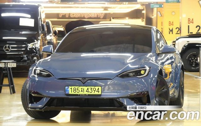 Tesla Model S 2026 — photo 3