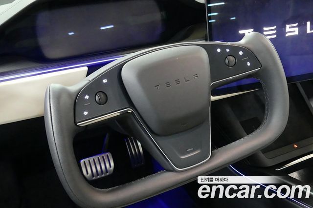 Tesla Model S 2026 — photo 12
