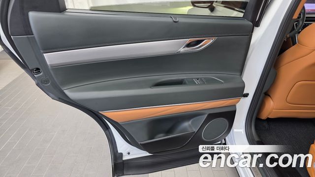 Genesis GV80 2024 — photo 15