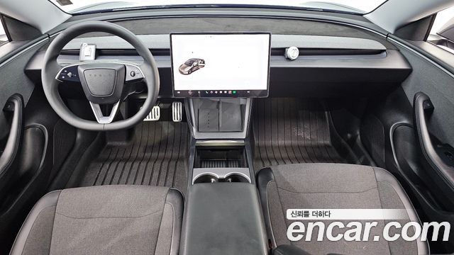 Tesla Model 3 2026 — photo 10