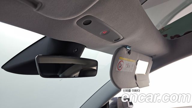 Tesla Model 3 2026 — photo 28