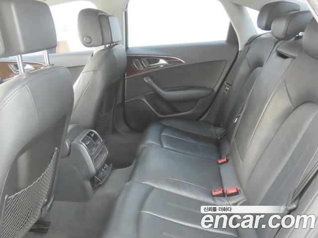 Mercedes-Benz E-Class 2015 — photo 6