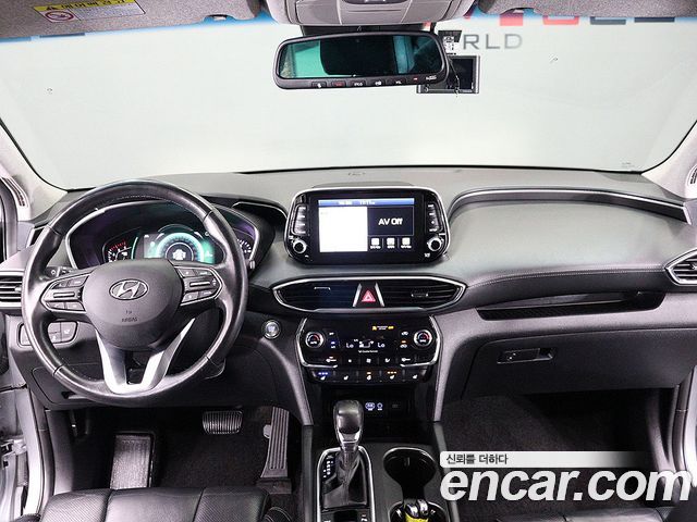 Hyundai Santafe 2019 — photo 12