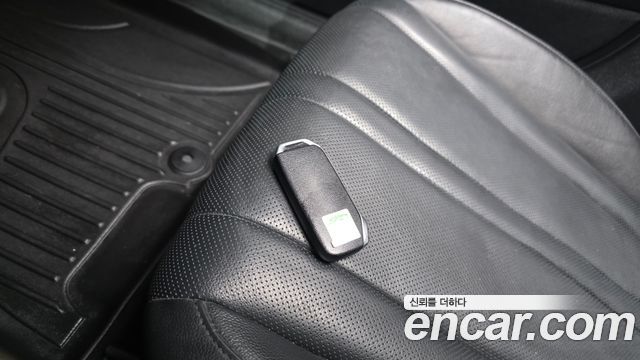 Kia K8 2023 — photo 22