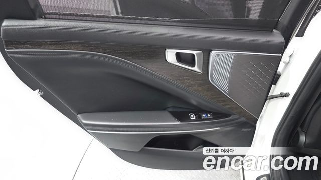 Kia K8 2023 — photo 15