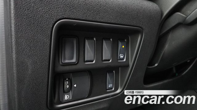 Renault Korea QM6 2025 — photo 17